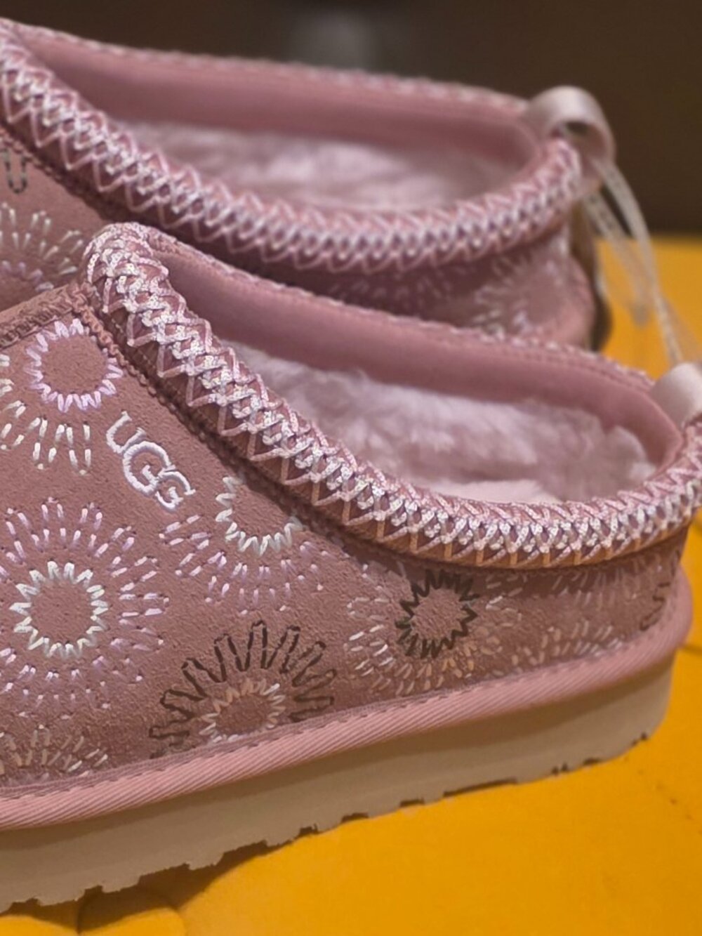 UGG Tazz Sun Stitch Horizon Pink Kids Size 5 Platform Slippers NWOB